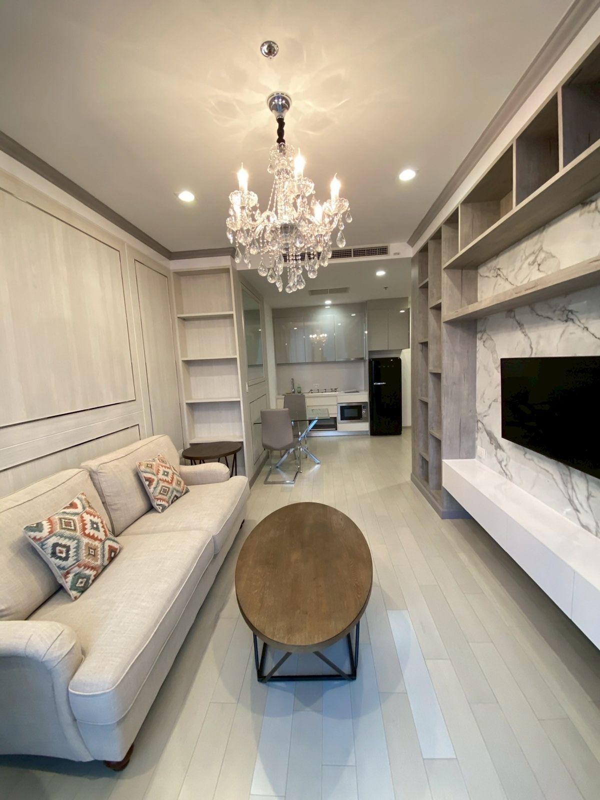 ให้เช่าคอนโดวิทยุ ชิดลม หลังสวน : 🔥Best Price🔥(AVR-8008) Noble ploenchit  @jin.th /please contract us⭐️