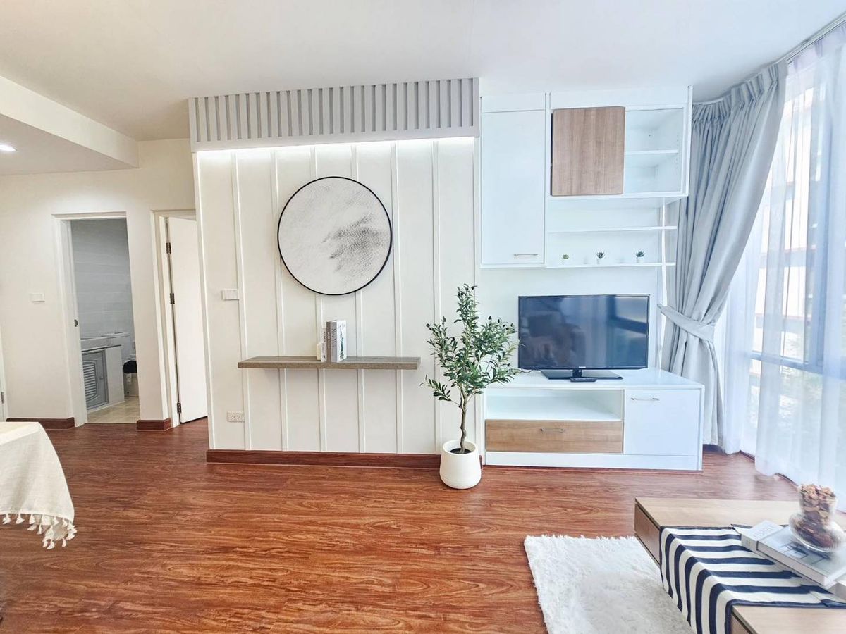 ขายคอนโดพัฒนาการ ศรีนครินทร์ : ✨ดิไอริส พระราม9-ศรีนครินทร์ ✨ คอนโดทำเลดี ใกล้รถไฟฟ้า สายสีเหลือง & แอร์พอร์ตลิงค์หัวหมาก 