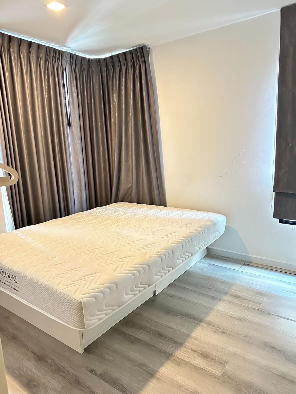 For SaleCondoSamut Prakan,Samrong : Condo for sale Pause Sukhumvit 115 1 bedroom | Corner room | 4th floor | Size 26.77 sq m.
