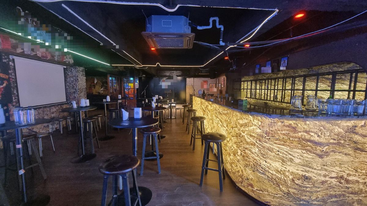 For RentRetail SpaceSukhumvit, Asoke, Thonglor : Thonglor – Bar for Takeover – 1 Million THB
Fully equipped and ready to operate. Size: 230 sqm