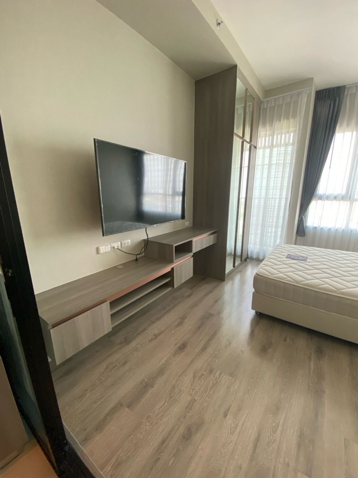 For RentCondoKasetsart, Ratchayothin : 🔥For urgent rent🔥 Knightbridge Prime Ratchayothin, only 50 meters from BTS Phahon Yothin, high floor, beautiful view, ready to move in