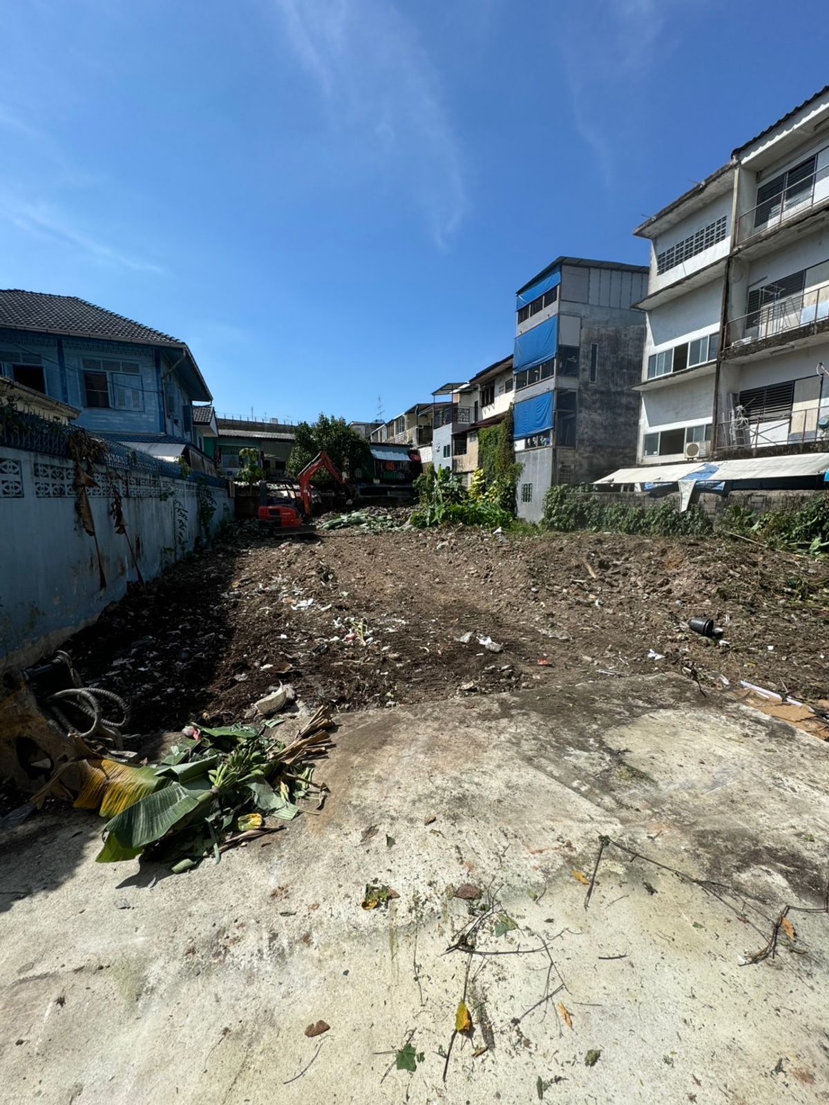 For SaleLandThaphra, Talat Phlu, Wutthakat : Land for sale at Wat Tha Phra 130 Sq. The owner sells by himself.