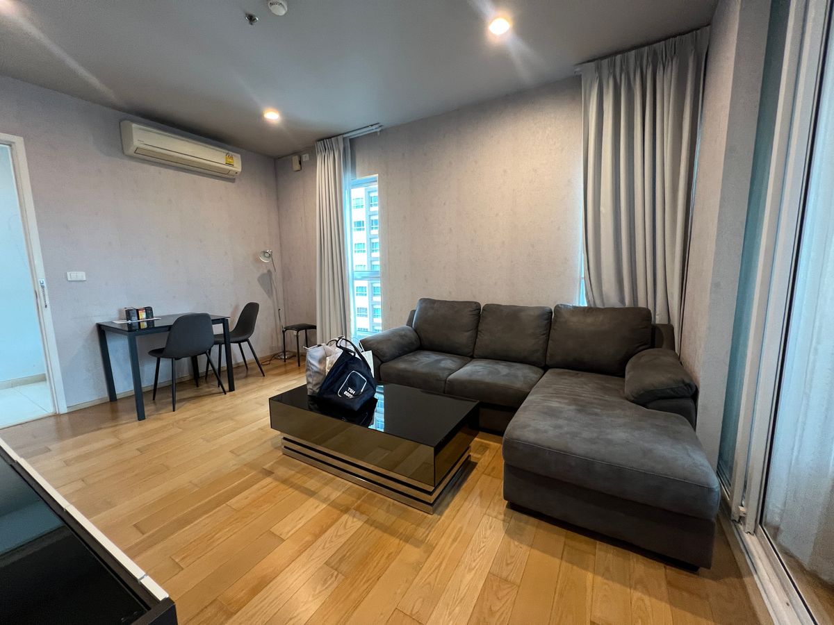 ให้เช่าคอนโดวงเวียนใหญ่ เจริญนคร : for rent Hive sathorn 1 bed super deal🌿🌈