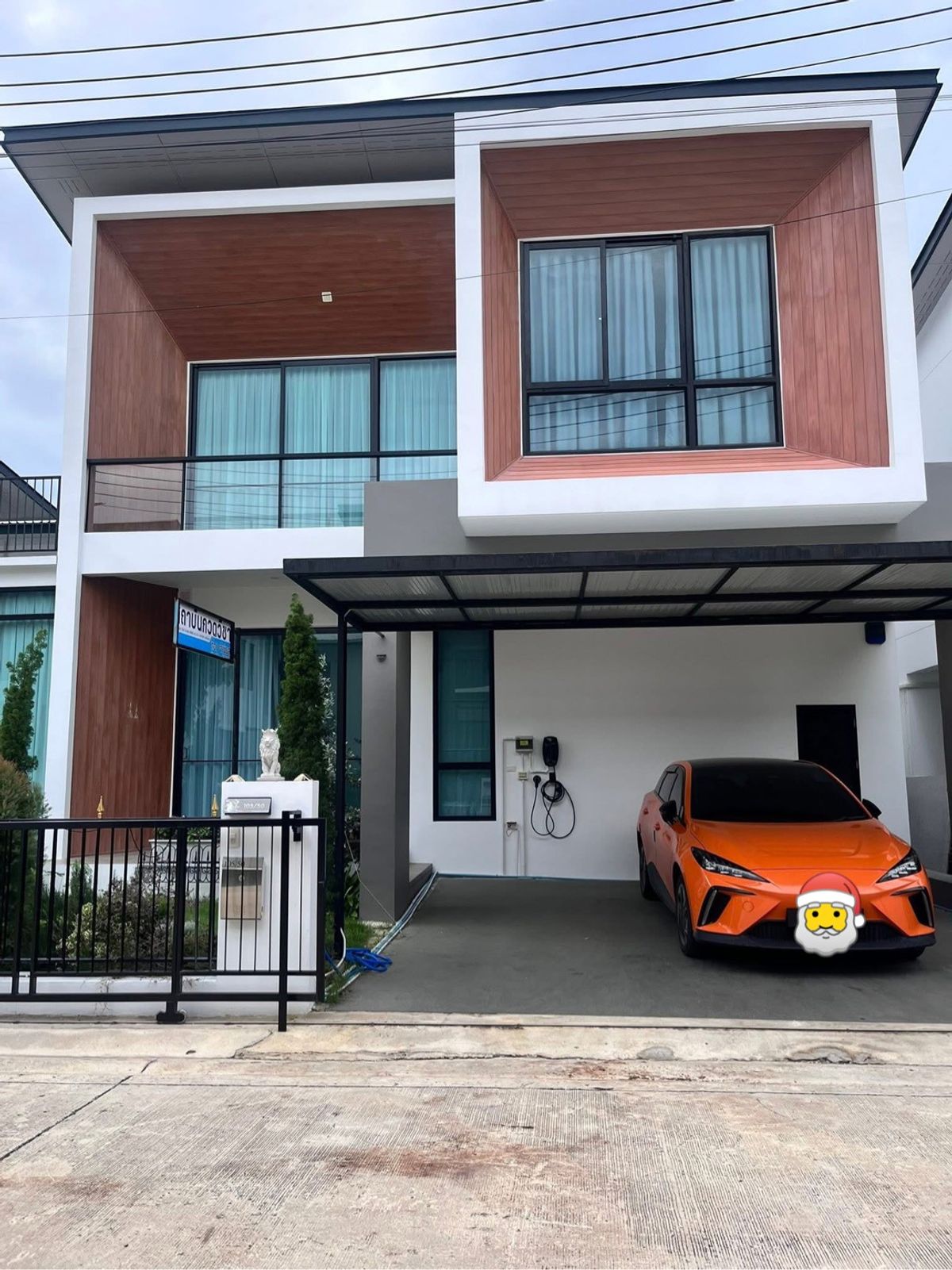 ให้เช่าบ้านปทุมธานี รังสิต ธรรมศาสตร์ : 💥ให้เช่าบ้านเดี่ยวหลังใหญ่ สไตล์อังกฤษ ในโครงการ The Eternity Greenwood รังสิต คลอง 4 📍ทำเลใกล้วงแหวนรอบนอก – ตรงข้ามสนามกอล์ฟกรุงกวี