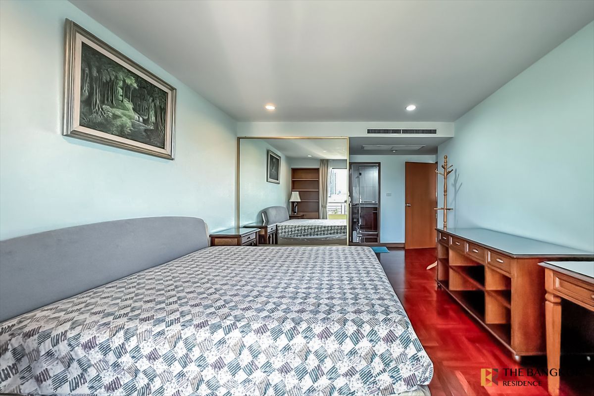 ให้เช่าคอนโดพระราม 3 สาธุประดิษฐ์ : ห้องใหญ่ ย่านเย็นอากาศ! Supreme Ville 2 ห้องนอน 118 sqm ราคา 58k/mo สนใจติดต่อ 065-242-6835 คุณกิ๊ฟ