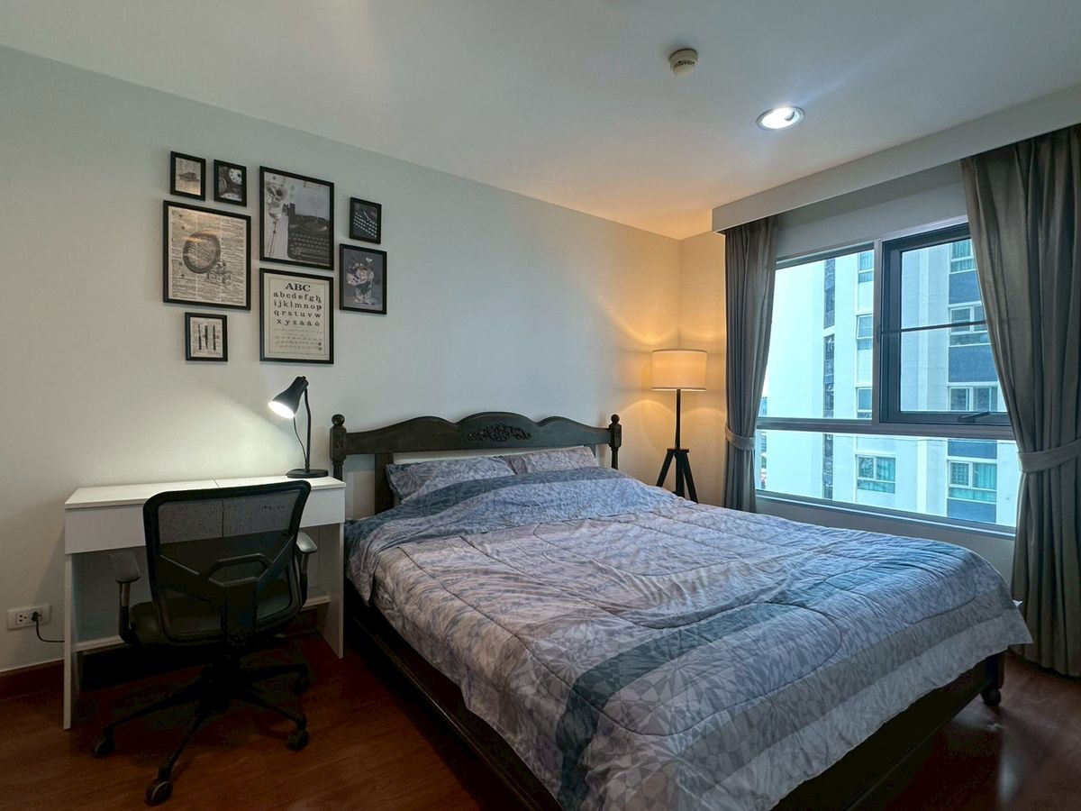 ให้เช่าคอนโดพระราม 9 เพชรบุรีตัดใหม่ RCA : NEWLY ROOM FOR RENT 2 BEDROOM 2 BATHROOM 96 SQ.M   READY TO MOVE -- CALL NOW 094-641-5974