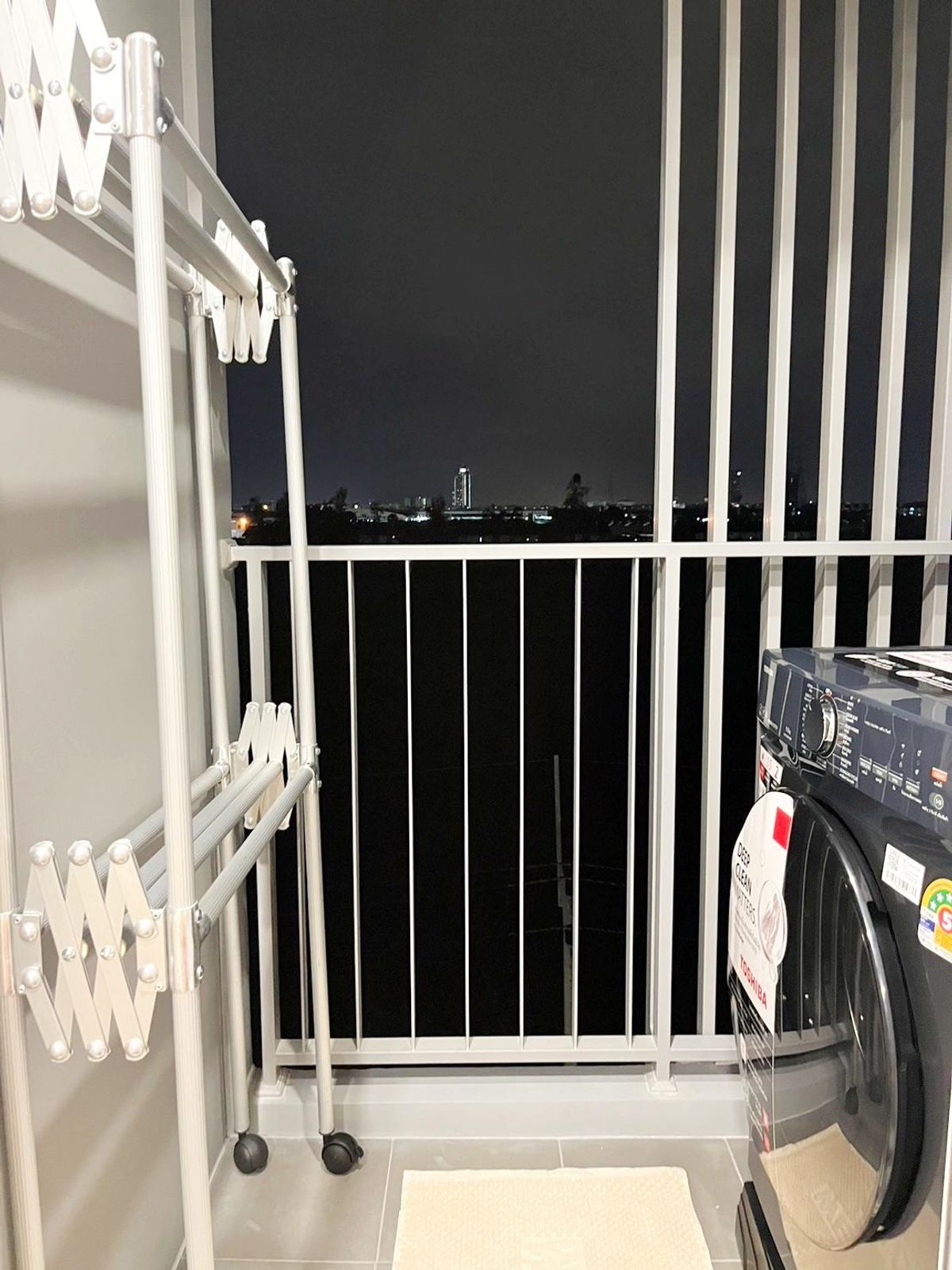 For SaleCondoPathum Thani,Rangsit, Thammasat : For sale: Kave Town Island, near Bangkok University, 6th floor, size 22.64 sqm.