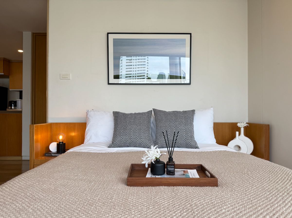 ให้เช่าคอนโดสุขุมวิท อโศก ทองหล่อ : 🔥ให้เช่าด่วน🔥 สำหรับเช่าระยะสั้น   ห้องสวย พร้อมอยู่ เฟอร์ครบ โลเคชั่นดี  ใจกลางพร้อมพงษ์ 🚆✨