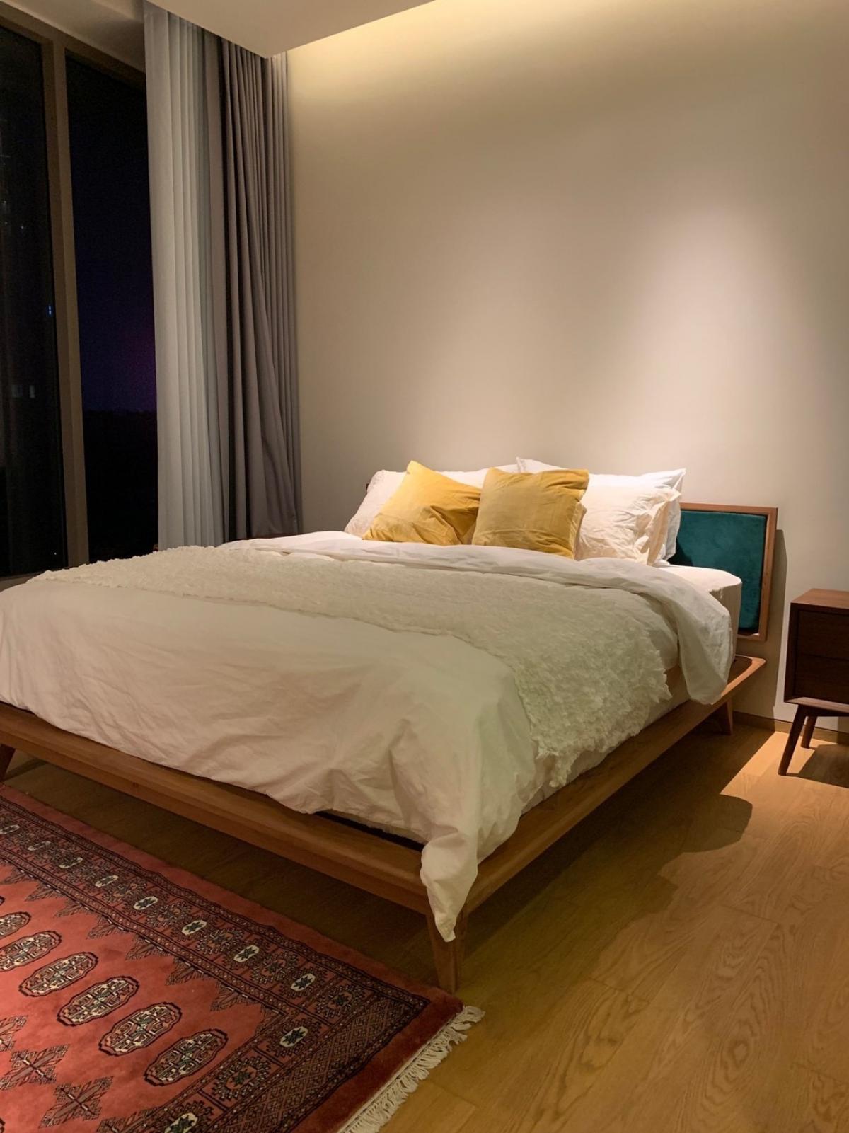 ให้เช่าคอนโดสีลม ศาลาแดง บางรัก : Saladaeng One, 2 bed, 110000 per month