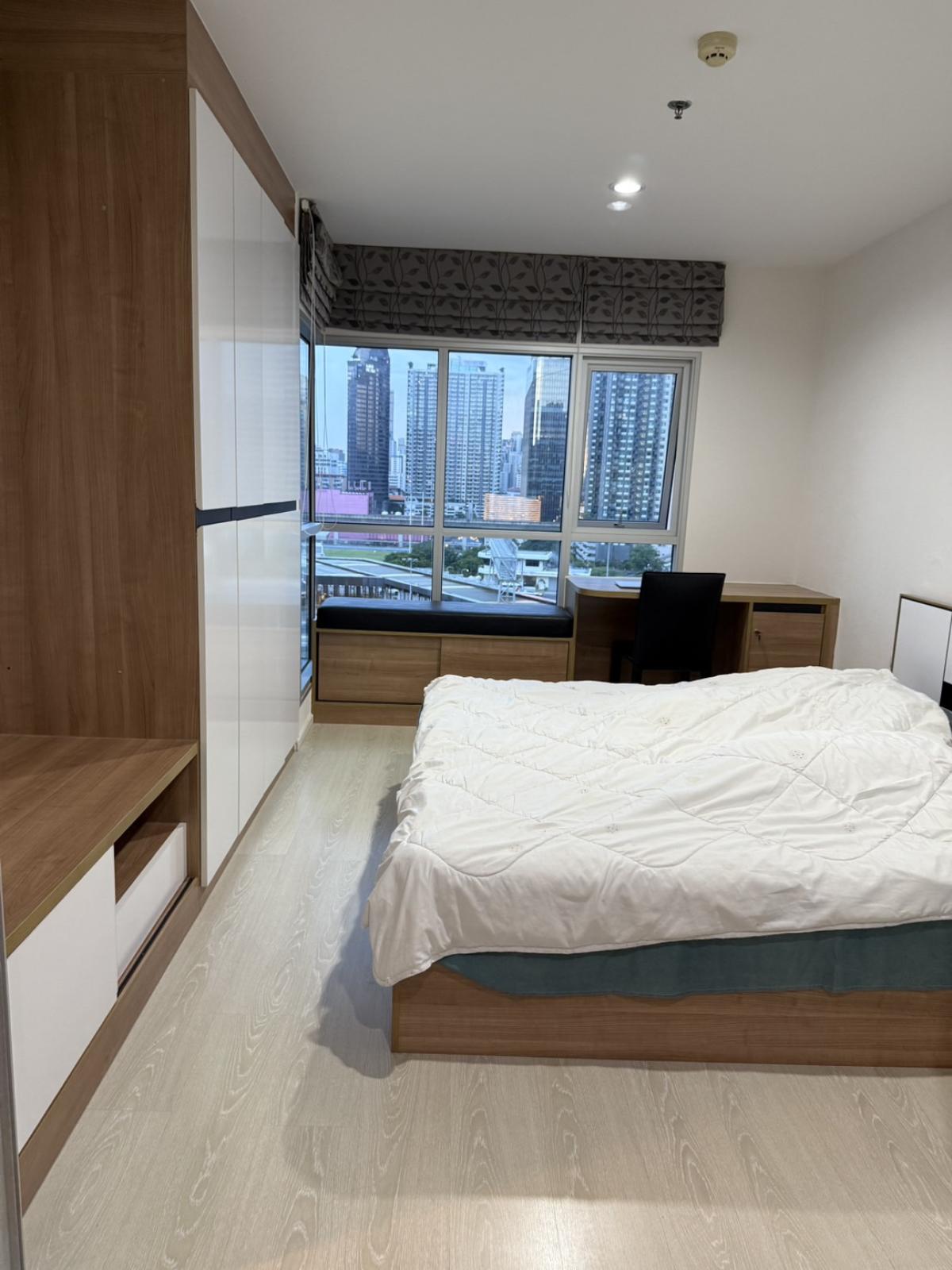 ขายคอนโดพระราม 9 เพชรบุรีตัดใหม่ RCA : 03/04/2026, รวมค่าโอน✨ ขายคอนโด Aspire Rama 9 ห้องสวย ทำเลดี ใกล้ MRT พระราม 9! 🏙️ 0642748883