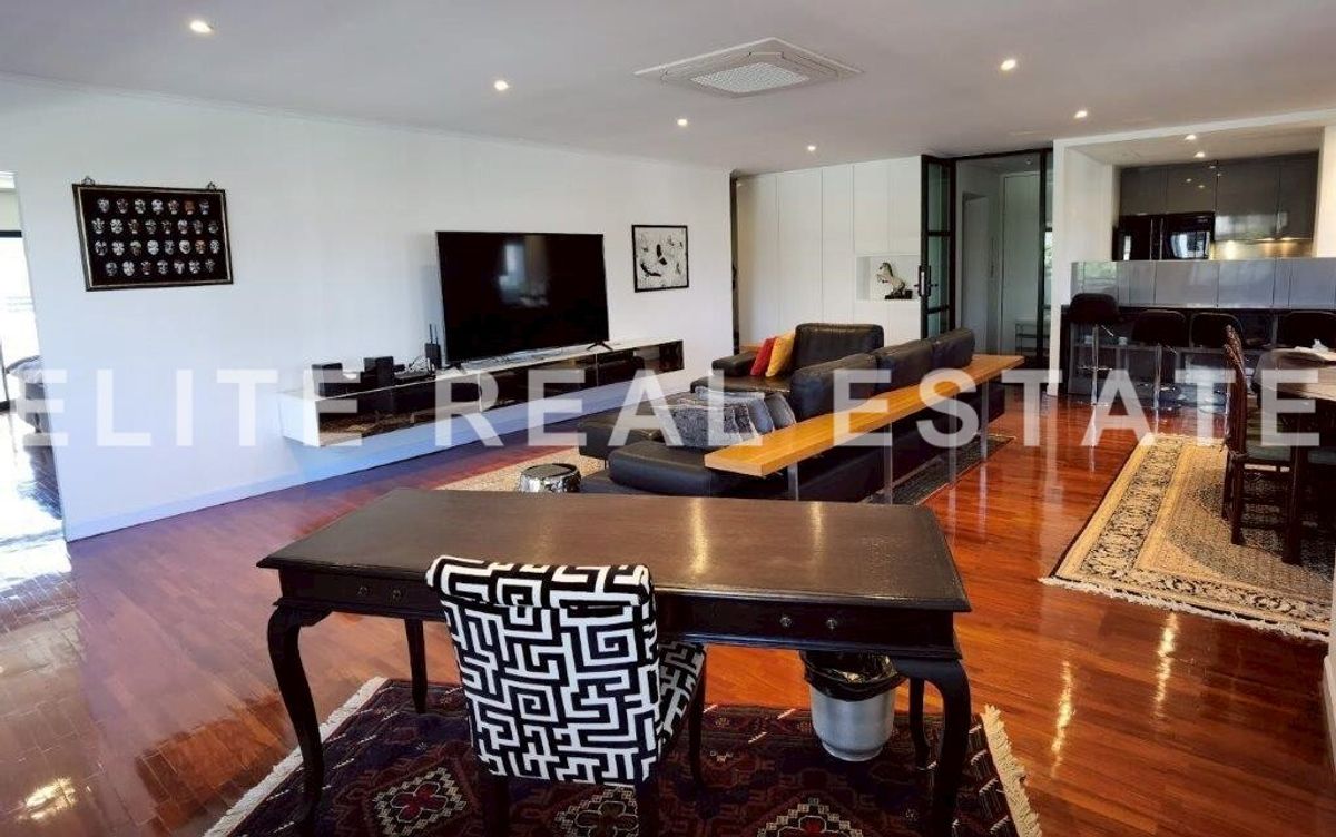 ขายคอนโดวิทยุ ชิดลม หลังสวน : ✨ High Rise luxury ใจกลางรื่นฤดี La Maison Ruamrudee ห้อง Rare ราคาสวย โลเคชั่นดีเกินราคา ✔