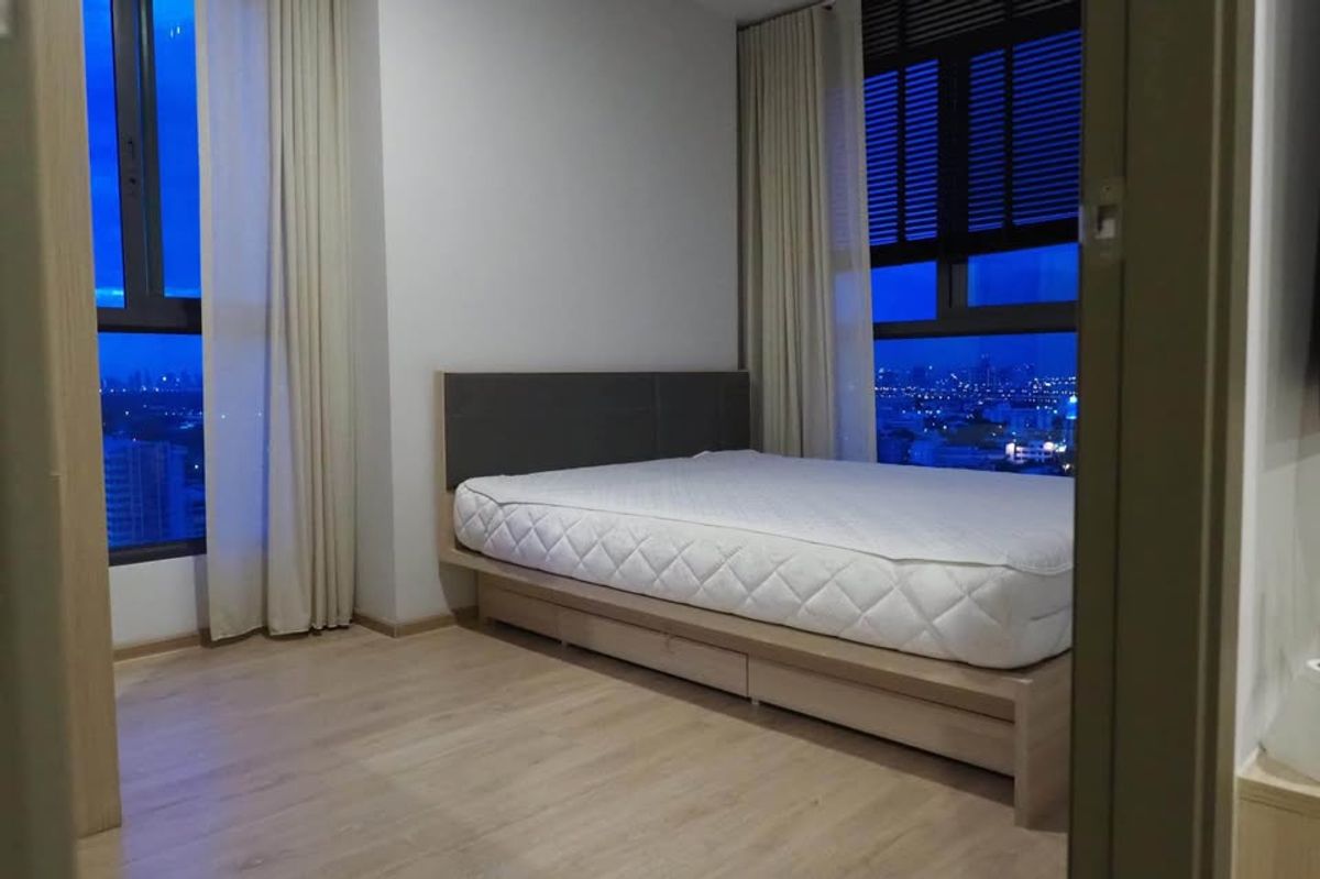For RentCondoBangna, Bearing, Lasalle : Rent two rooms for a long time, Bangna area, Ideo O2 Bangna