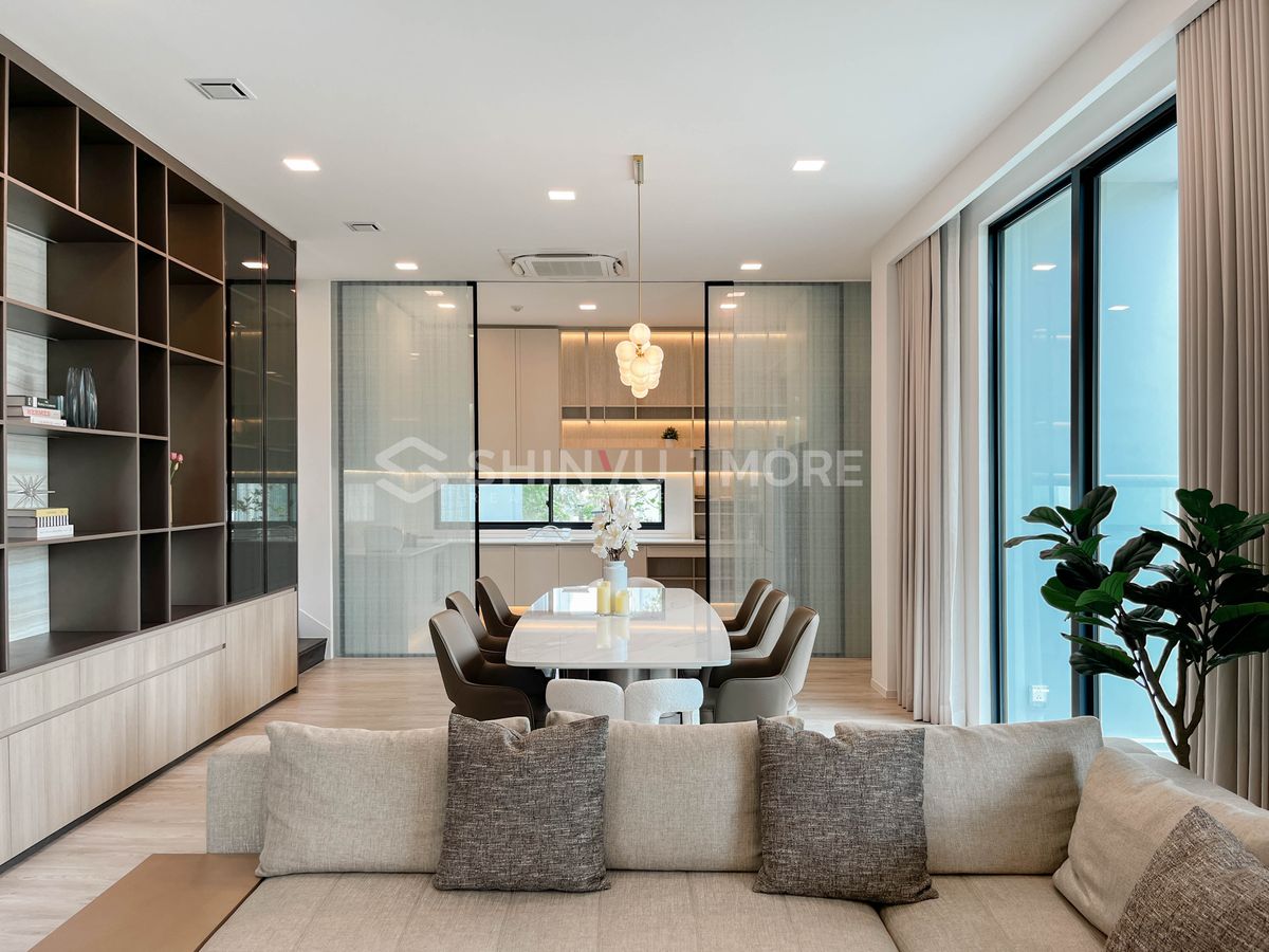 HousePattanakan, Srinakarin : House for rent, Vive Krungthep Kreetha project, rental price 430,000 baht, with sale price [Hsr250502]