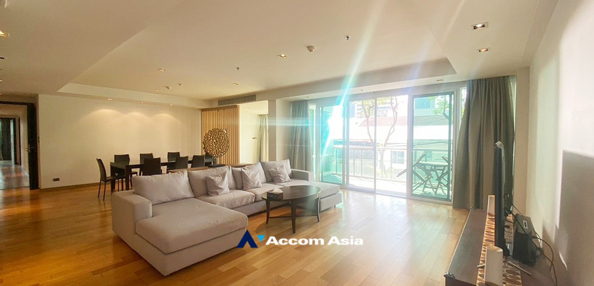 ðž AccomAð― Luxury with spacious and peaceful living space in Phrom Phong at Belgravia Residences (AA28591 ) Loading...