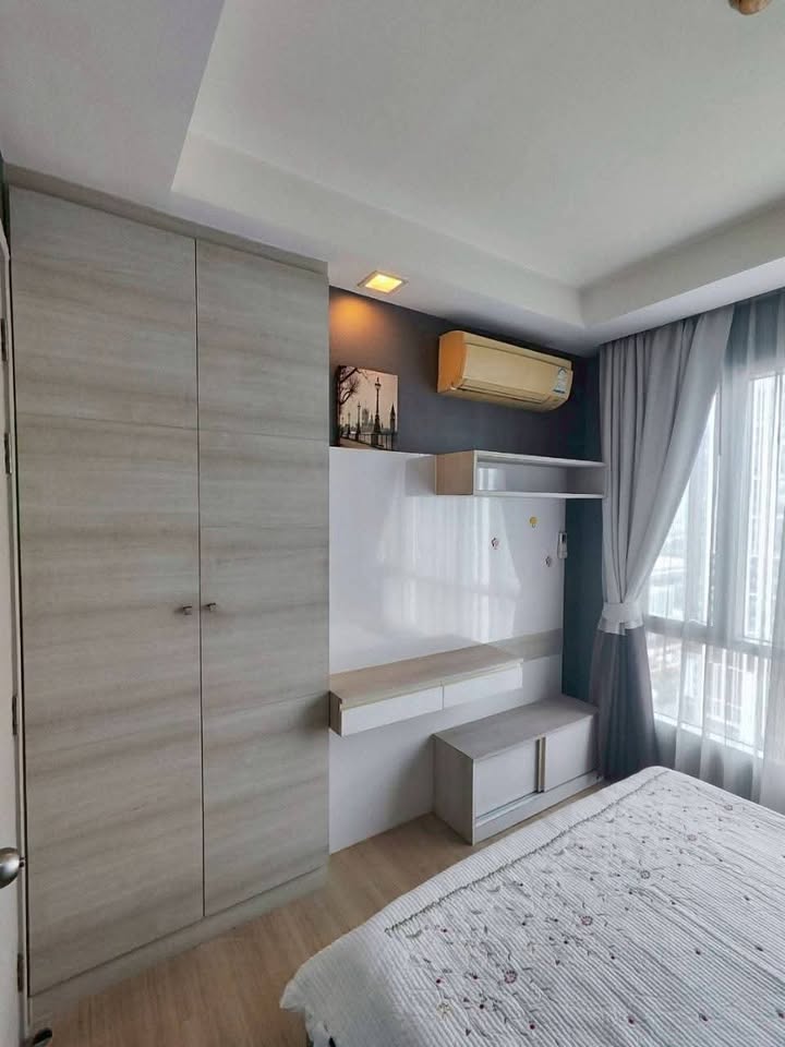 For RentCondoRama9, Petchburi, RCA : 🔥For urgent rent🔥True Thonglor, separate room, complete with furniture and electrical appliances!! Ready to move in