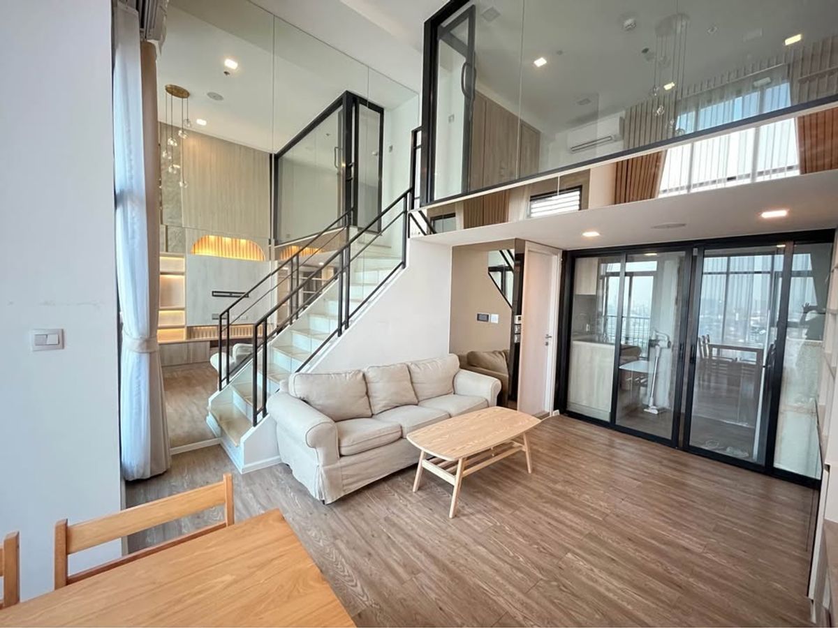 ให้เช่าคอนโดอ่อนนุช อุดมสุข : ปล่อยเช่า คอนโด โมดิส สุขุมวิท 50 Duplex condo วิวโค้งน้ำเจ้าพระยา-บางกระเจ้า  Modiz sukhumvit50 ใกล้BTS-อ่อนนุช มีรถตู้รับส่งBTS Free! ทุกวัน