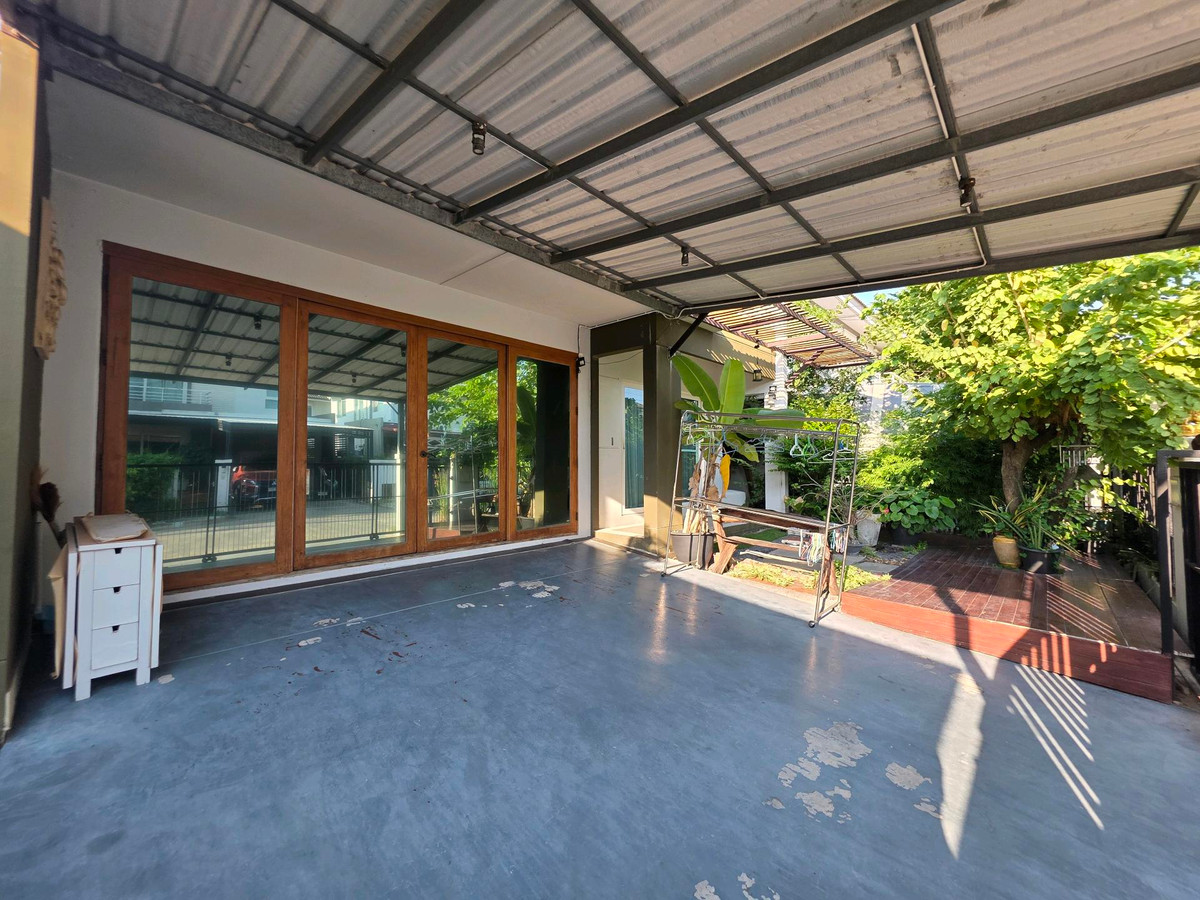 บ้านลาดกระบัง สุวรรณภูมิ : ขาย/เช่า มัณฑนา อ่อนนุช-วงแหวน 3 