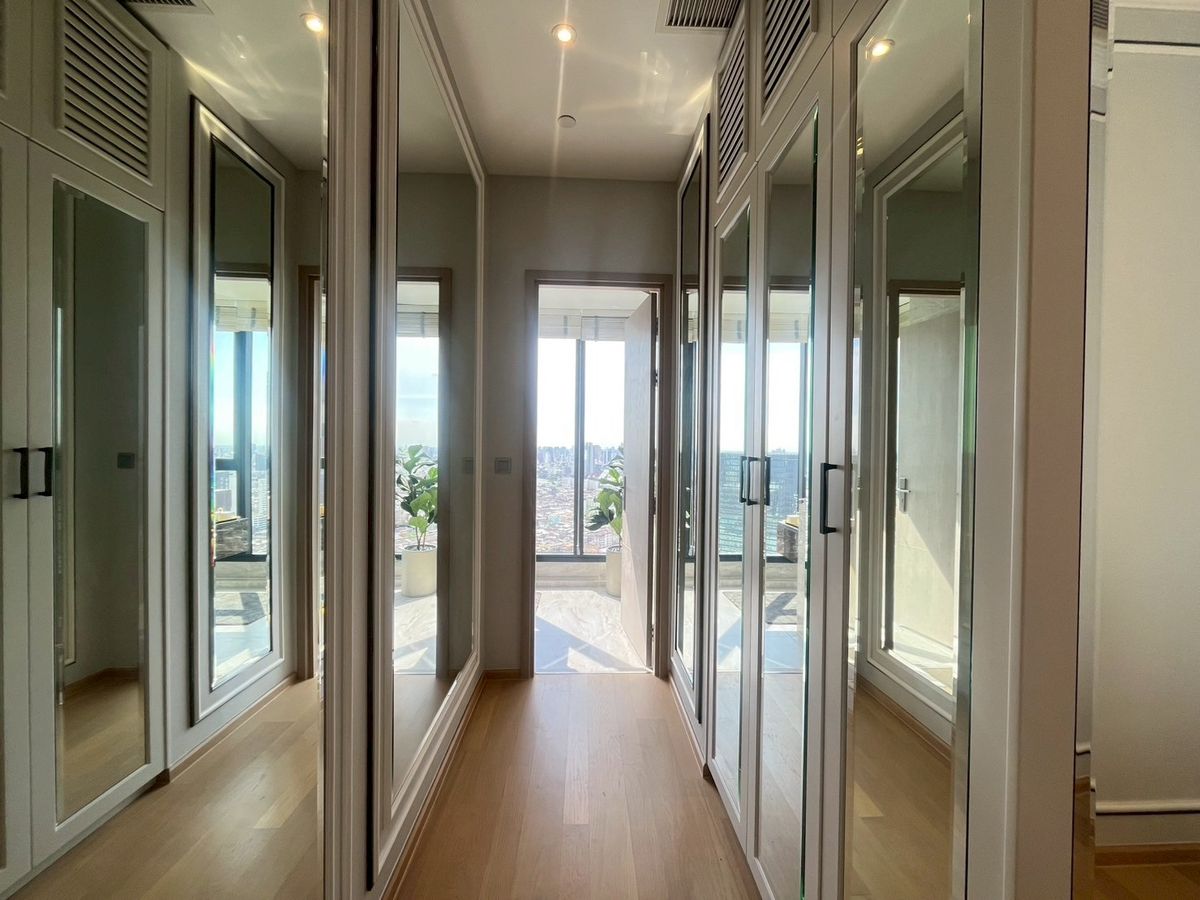 For SaleCondoRama9, Petchburi, RCA : Penthouse for Sale | Ashton Asoke - Rama 9