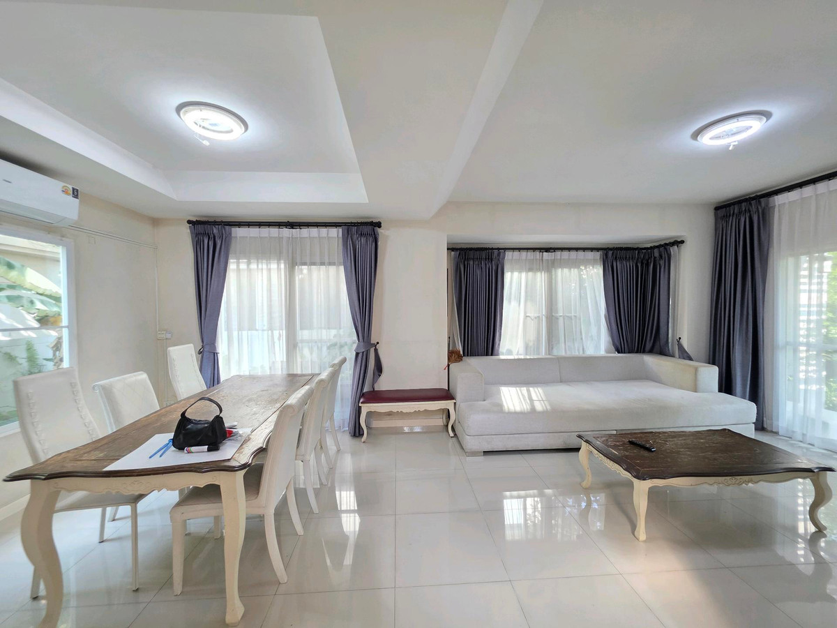 บ้านลาดกระบัง สุวรรณภูมิ : ขาย/เช่า มัณฑนา อ่อนนุช-วงแหวน 3 