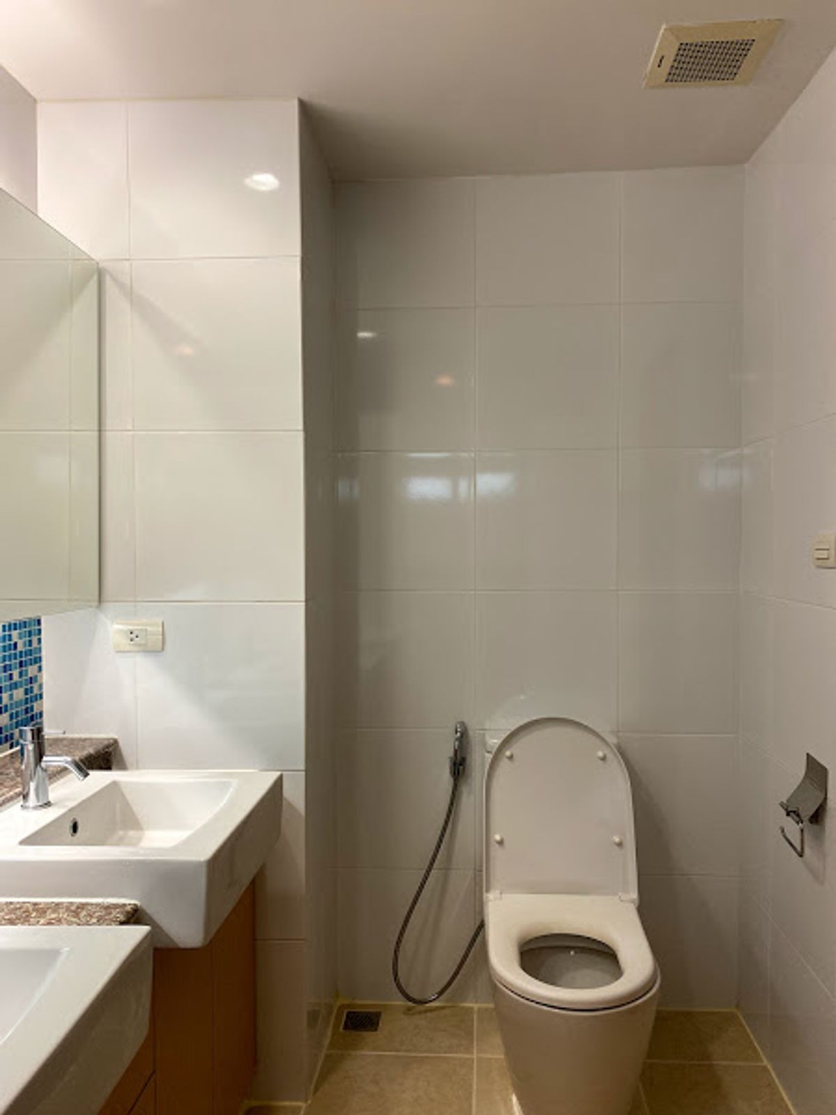 For SaleCondoOnnut, Udomsuk : ✨ Rare Find! Spacious 3-Bedroom Corner Unit at Residence 52 – Fully Furnished, Peaceful & Private, Just Minutes to BTS Onnut & Major Shopping Malls