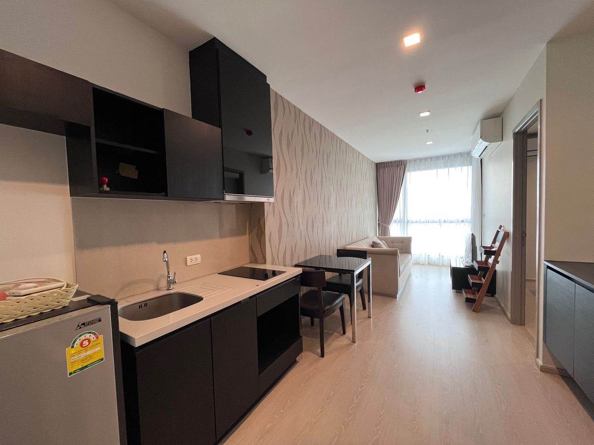 ให้เช่าคอนโดอ่อนนุช อุดมสุข : ให้เช่า Rhythm Sukhumvit 44/1 ราคา 23,000 บาท [MKr250623]