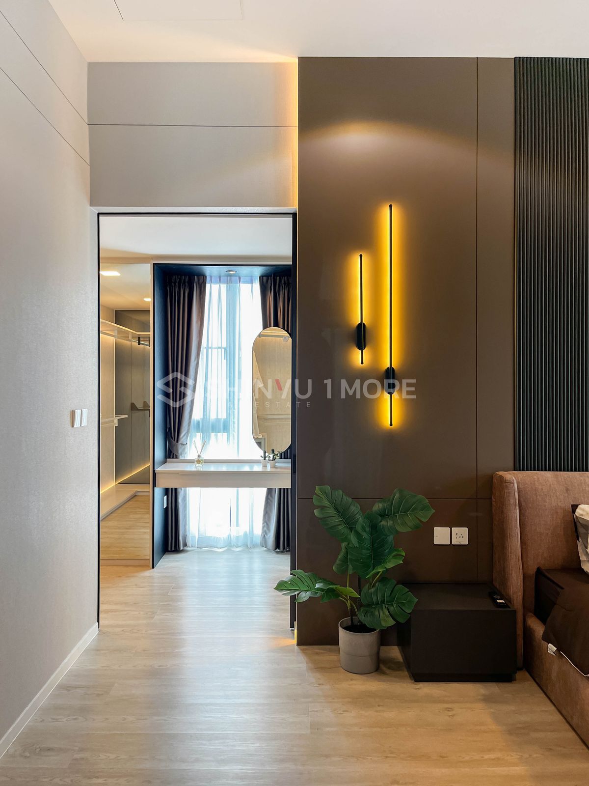 HousePattanakan, Srinakarin : House for rent, Vive Krungthep Kreetha project, rental price 350,000 baht, with sale price [Hsr250501]