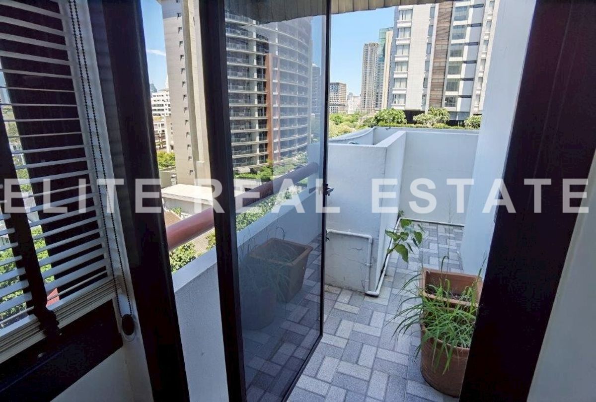 ขายคอนโดวิทยุ ชิดลม หลังสวน : ✨ High Rise luxury ใจกลางรื่นฤดี La Maison Ruamrudee ห้อง Rare ราคาสวย โลเคชั่นดีเกินราคา ✔