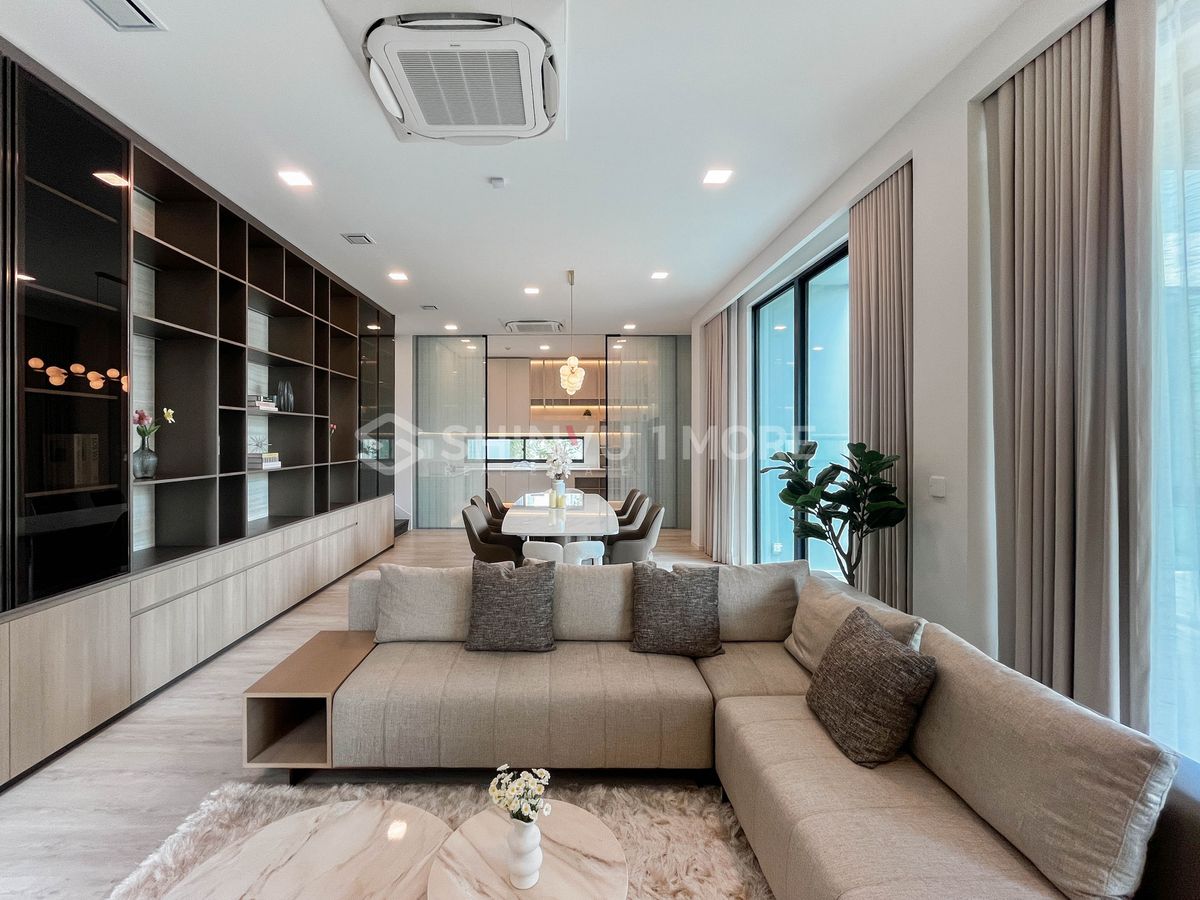 HousePattanakan, Srinakarin : House for rent, Vive Krungthep Kreetha project, rental price 430,000 baht, with sale price [Hsr250502]