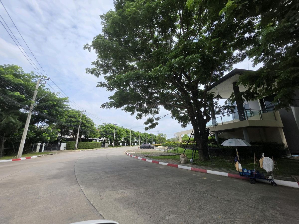 บ้านลาดกระบัง สุวรรณภูมิ : ขาย/เช่า มัณฑนา อ่อนนุช-วงแหวน 3 