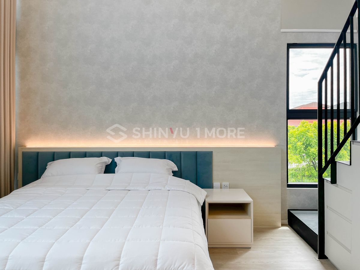 HousePattanakan, Srinakarin : House for rent, Vive Krungthep Kreetha project, rental price 430,000 baht, with sale price [Hsr250502]