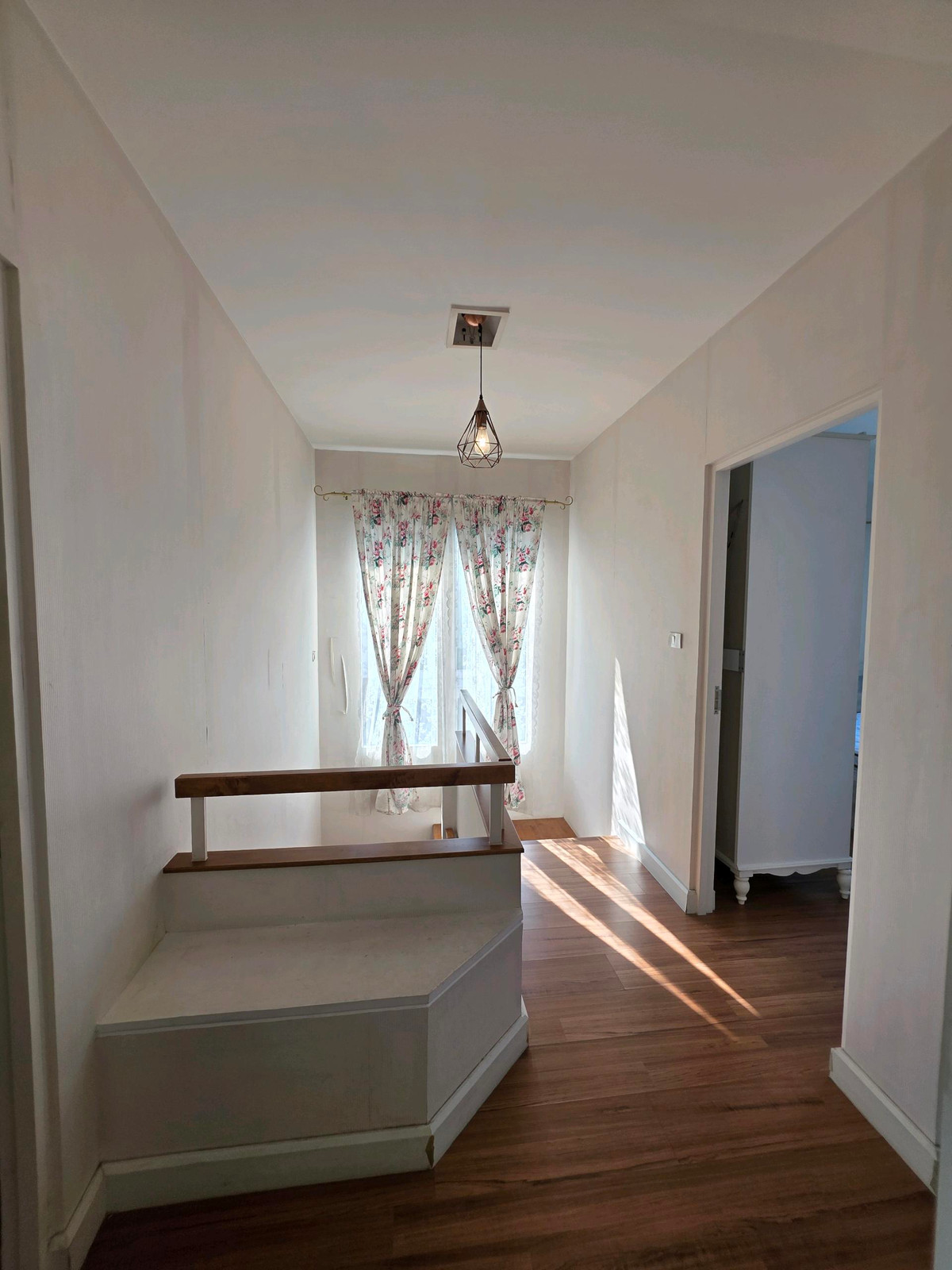 บ้านลาดกระบัง สุวรรณภูมิ : ขาย/เช่า มัณฑนา อ่อนนุช-วงแหวน 3 