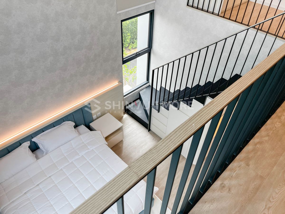 HousePattanakan, Srinakarin : House for rent, Vive Krungthep Kreetha project, rental price 430,000 baht, with sale price [Hsr250502]