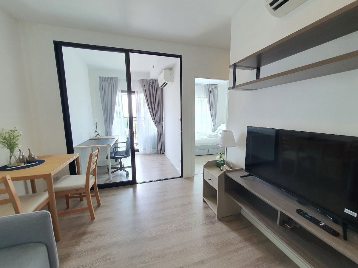 For RentCondoSamut Prakan,Samrong : ✨ Empty room for rent 1 Bed Plus @Kensington Sukhumvit-Thepharak 🏢 Interested to say hello 👋