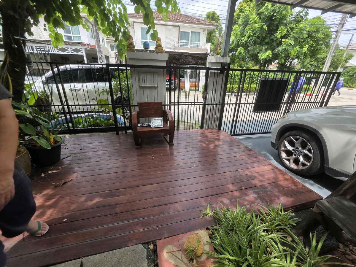 บ้านลาดกระบัง สุวรรณภูมิ : ขาย/เช่า มัณฑนา อ่อนนุช-วงแหวน 3 