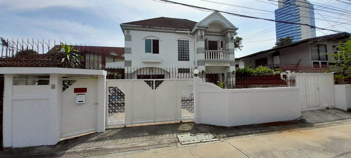 For RentHouseVipawadee, Don Mueang, Lak Si : 2-story detached house for rent, Vibhavadi 20 Road, air conditioned, fully furnished. There are 3 bedrooms, 4 bathrooms. Monthly rental price 48,000 baht