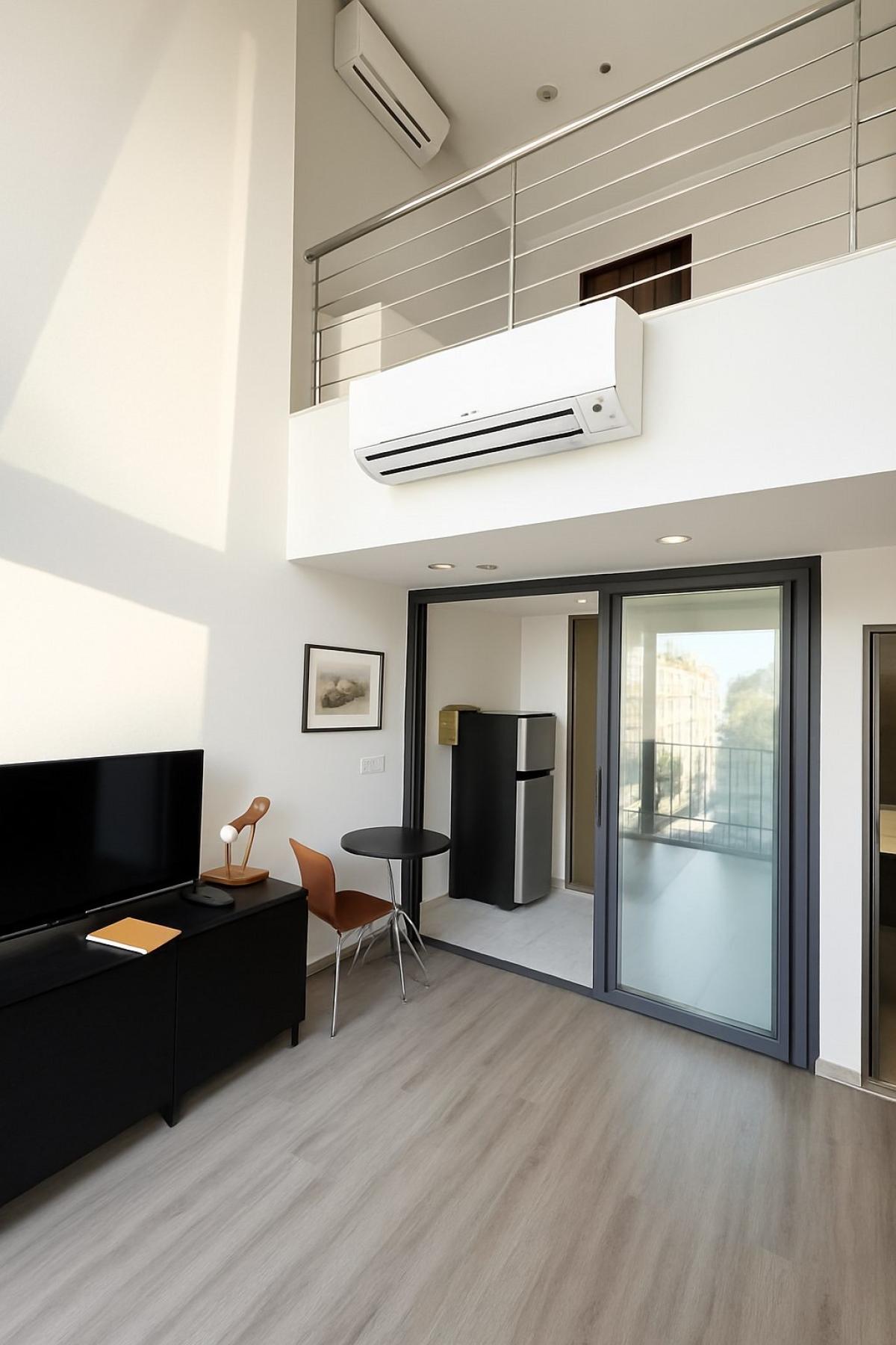 ให้เช่าคอนโดพระราม 9 เพชรบุรีตัดใหม่ RCA : Ideo Mobi Asoke, 1 bed, 25000 per month