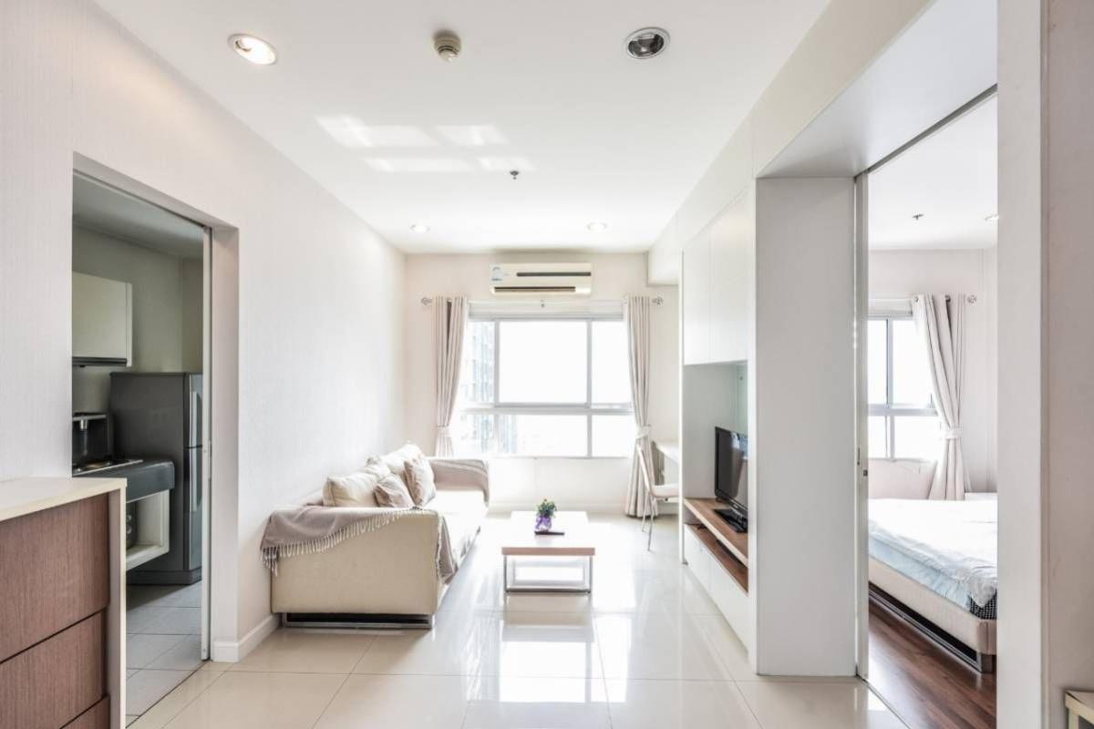 For RentCondoWongwianyai, Charoennakor : Q House Condo Sathorn, 1 bed, 20000 per month