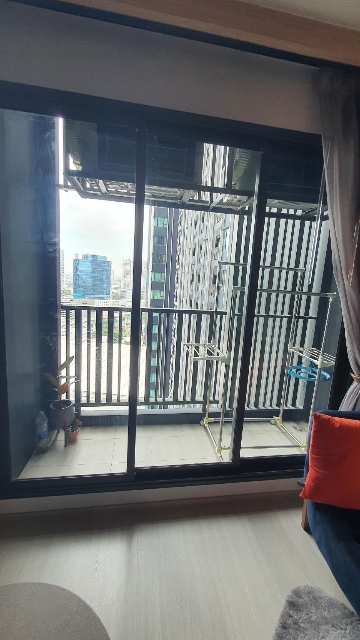 For RentCondoLadprao, Central Ladprao : Life Ladprao, 1 bed, 20000 per month
