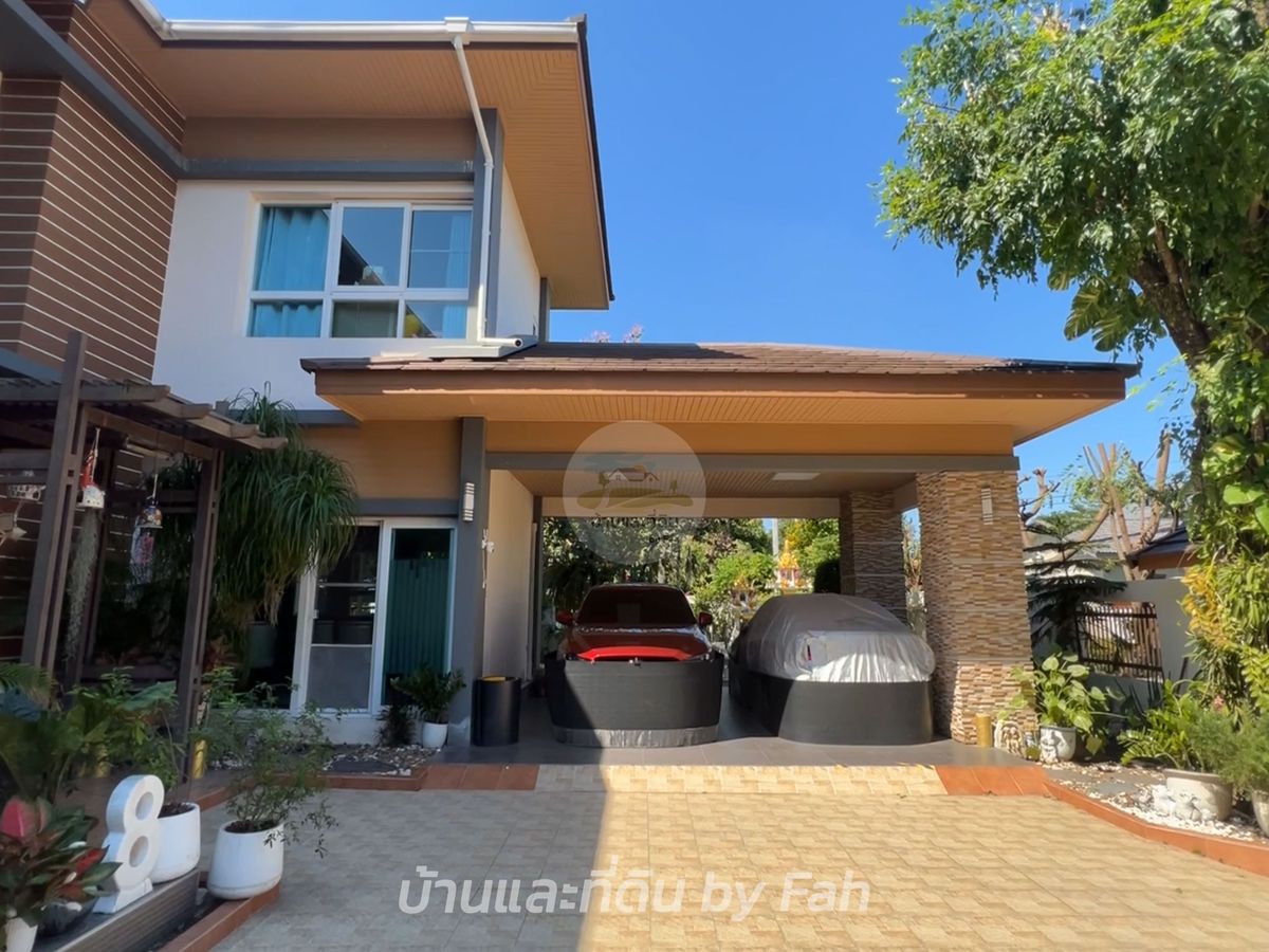 ขายบ้านพัฒนาการ ศรีนครินทร์ : ขายบ้านเดี่ยว 200 ตรว. 5 นอน 5น้ำ ม.เสรีวิลล่า ใกล้สวนหลวงร.9  ทำเลดี สวยใหม่ พร้อมอยู่ 