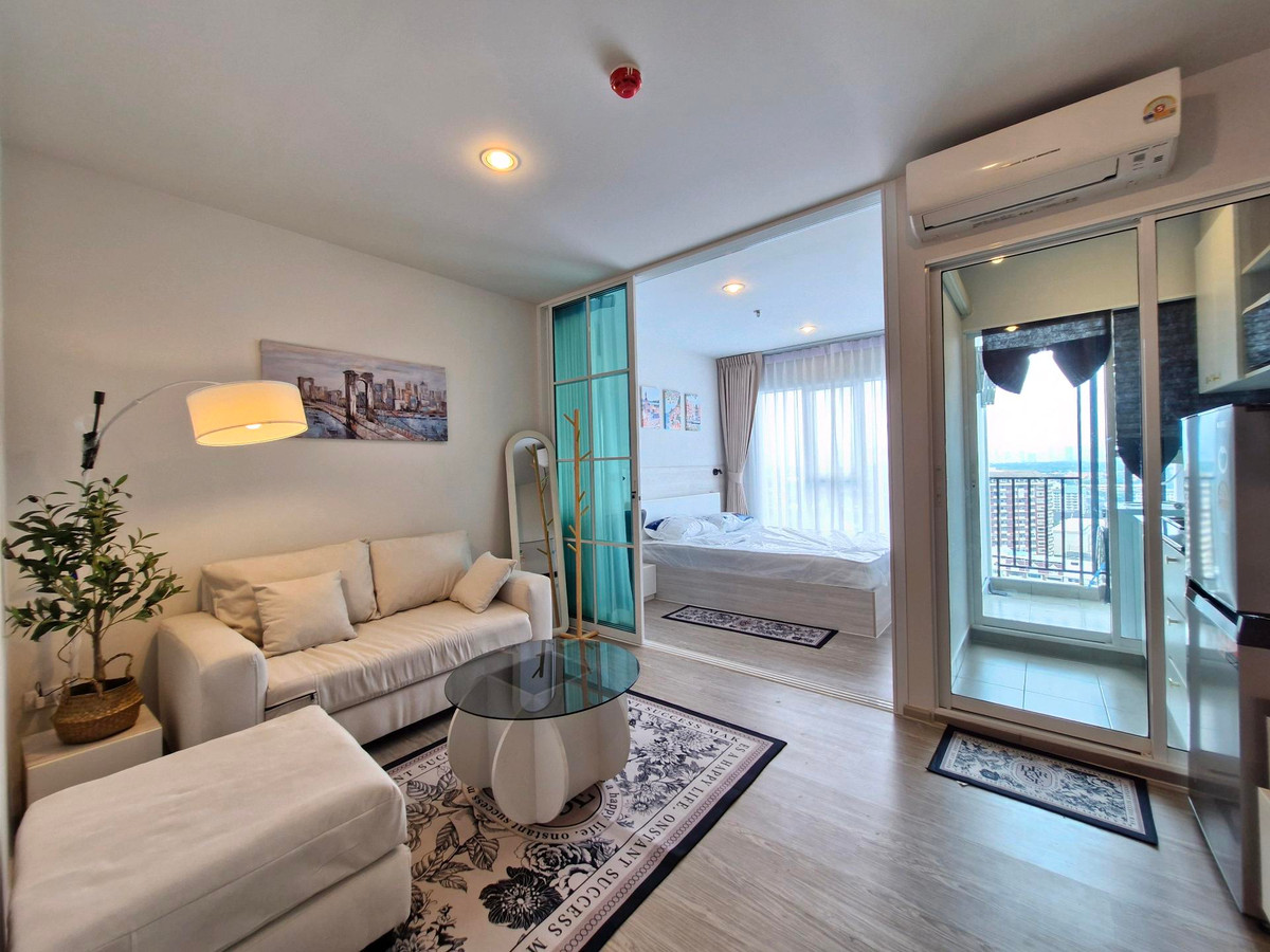 ให้เช่าคอนโดบางนา แบริ่ง ลาซาล : For rent - Regent home บางนา Line ID: 0982162681