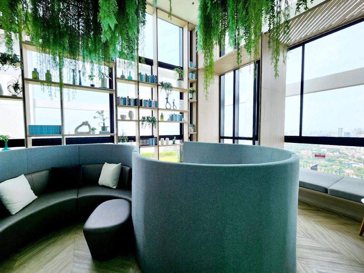 For SaleCondoBangna, Bearing, Lasalle : Condo for sale.