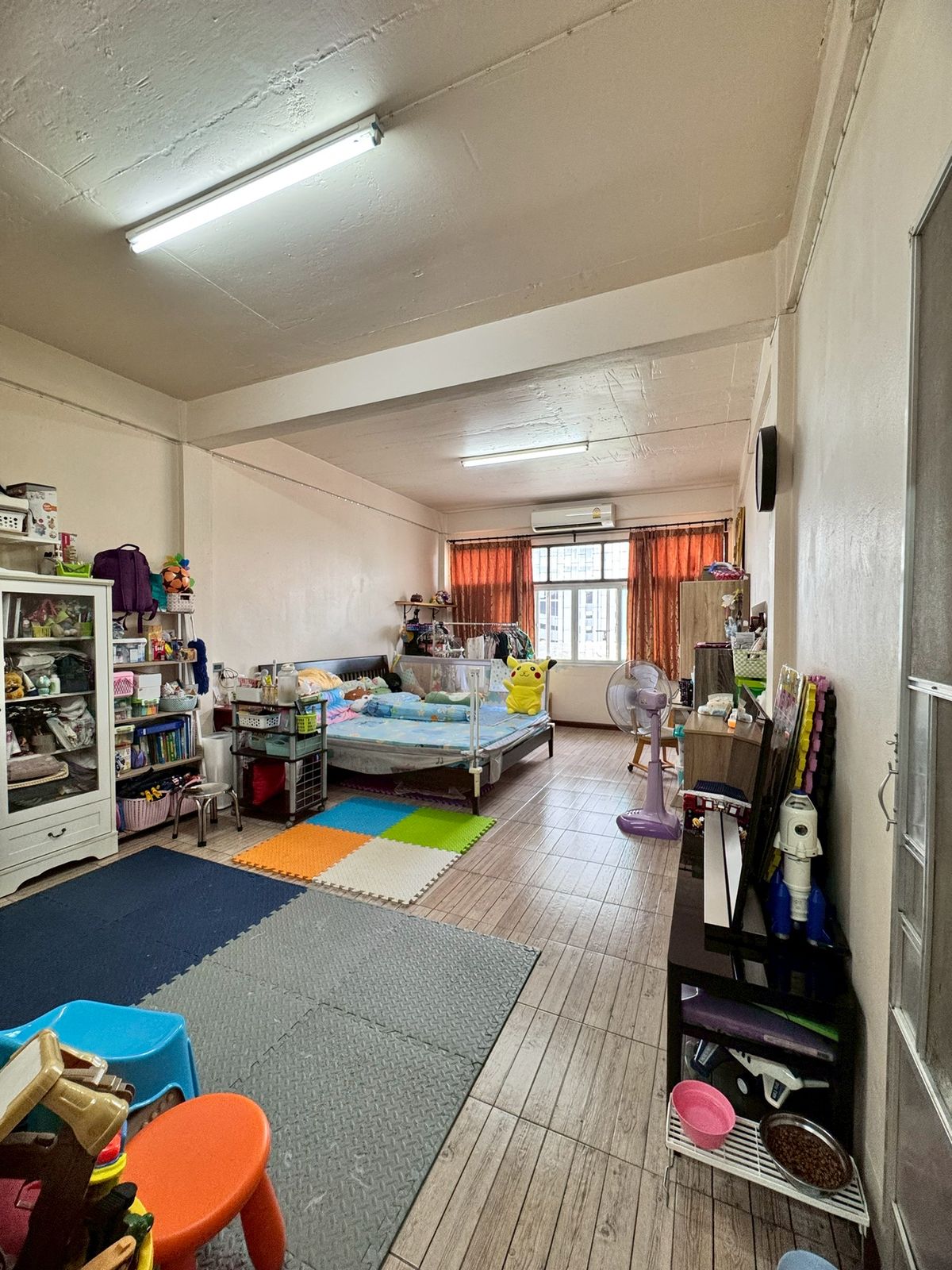 For SaleShop HouseSukhumvit, Asoke, Thonglor : Sell ​​4.5 -storey commercial building, suitable for trading Soi Ekkamai 30 (N.563)