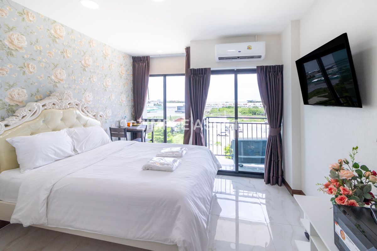 For RentMahachai Samut Sakhon : Line: @zimple_assset  Luxury Apartment Style-Condo in Samut Sakhon. Beautiful room, fully furnished rooms with a luxurious touch and an excellent atmosphere.