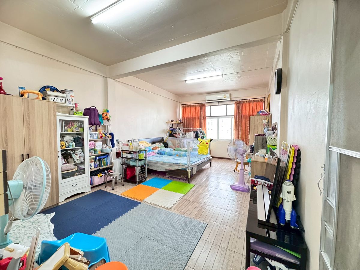 For SaleShop HouseSukhumvit, Asoke, Thonglor : Sell ​​4.5 -storey commercial building, suitable for trading Soi Ekkamai 30 (N.563)