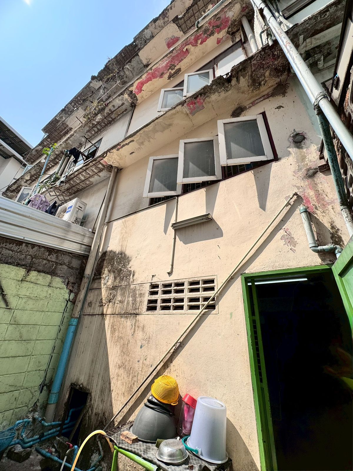 For SaleShop HouseSukhumvit, Asoke, Thonglor : Sell ​​4.5 -storey commercial building, suitable for trading Soi Ekkamai 30 (N.563)