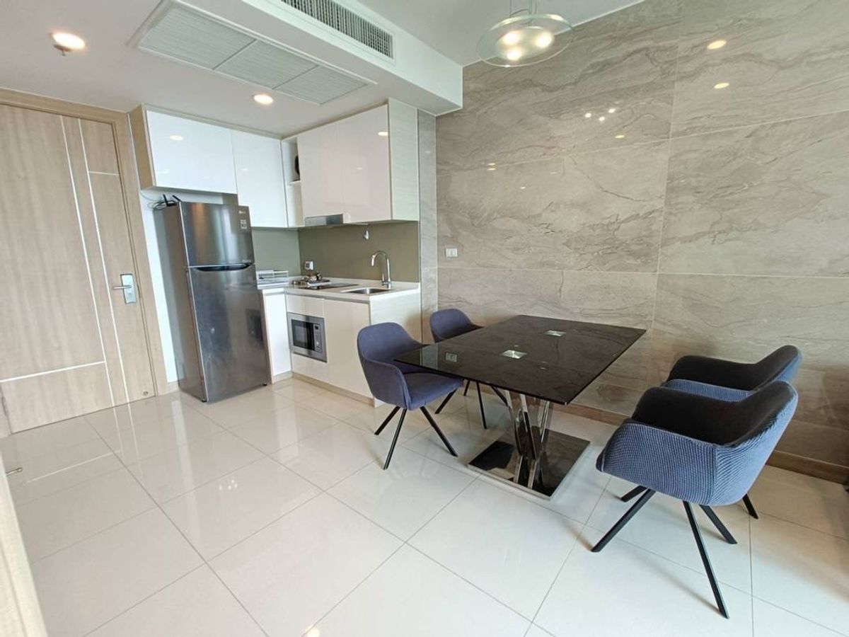 ขายคอนโดพัทยา บางแสน ชลบุรี สัตหีบ : Riviera Wongamat Condominium