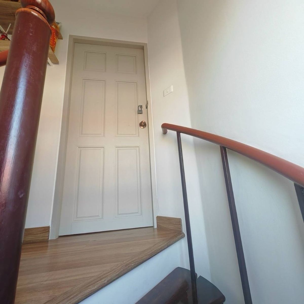 CondoRattanathibet, Sanambinna : Rent/Sell Pink-Purple BTS condo Near Nonthaburi Government Center