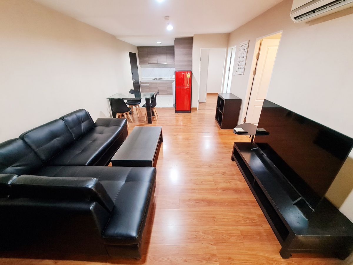 ให้เช่าคอนโดพระราม 9 เพชรบุรีตัดใหม่ RCA : Repair Already  FOR RENT 2 BEDROOM 1 BATHROOM 60 SQ.M   FULLY FURNITURE  READY TO MOVE IN