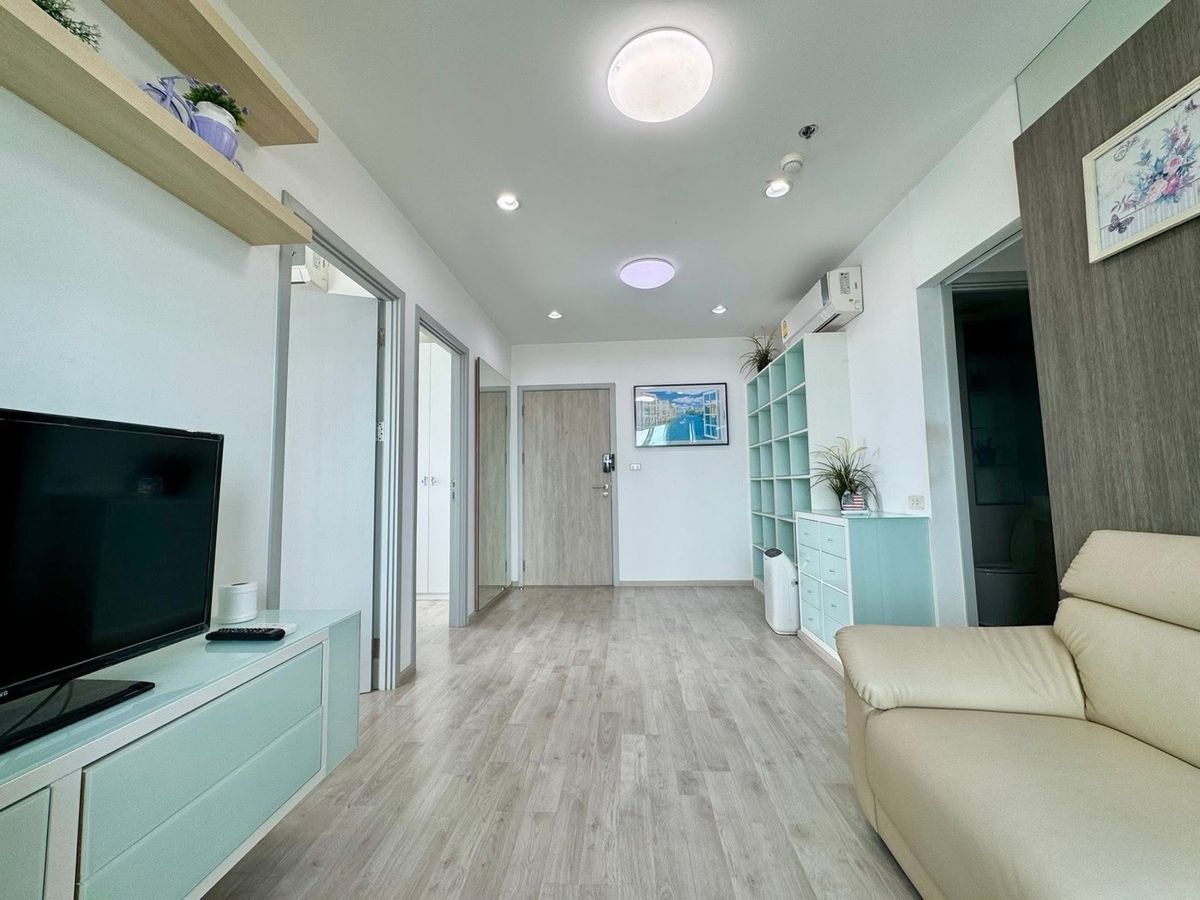 For RentCondoPinklao, Charansanitwong : @condomedium 📍 For rent IDEO Mobi Charan - Interchange [PM0256] with washing machines Ready