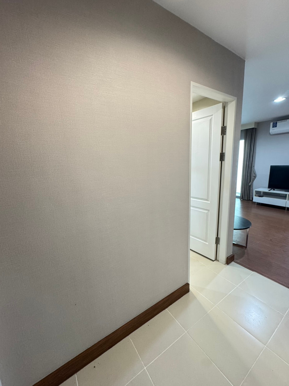 For RentCondoRama9, Petchburi, RCA : Repair Alread for Rent 2 Bedroom 1 Bathroom 60 SQ.M Fully Furniture Ready to Move in